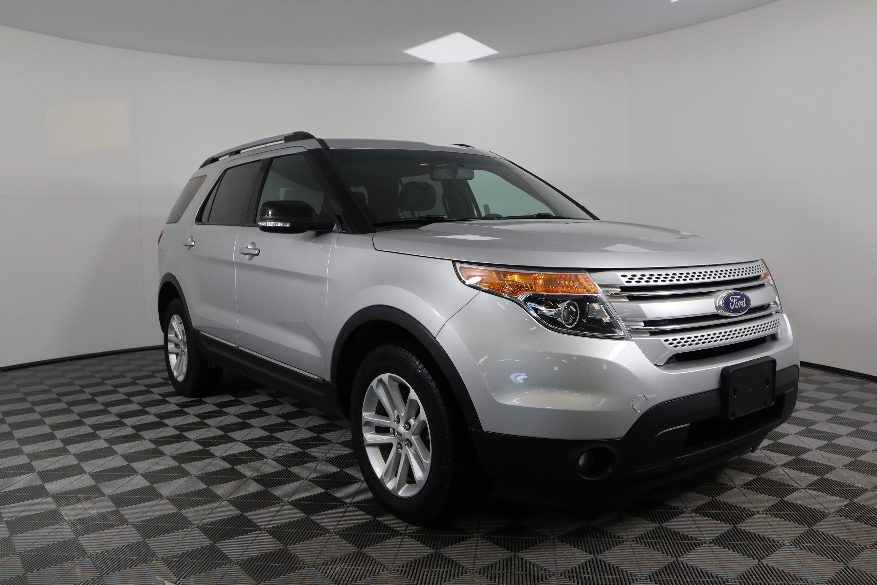 2015 Ford Explorer in Dauphin, MB Twin Motors Dauphin